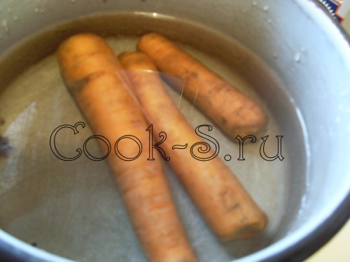 салат подсолнух - сварить морковь