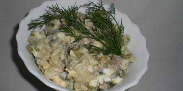 Рецепт салата из говяжьей печени с грибами