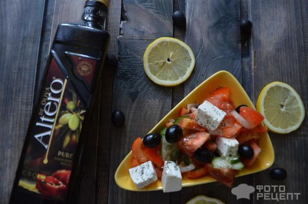 Классический греческий салат фото