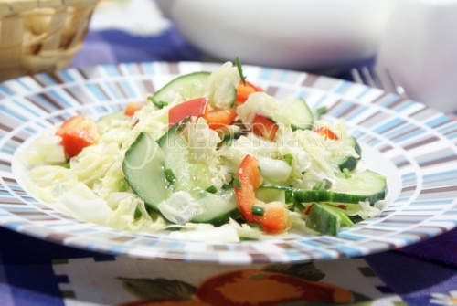 Вкусный салат из капусты свежей на праздник