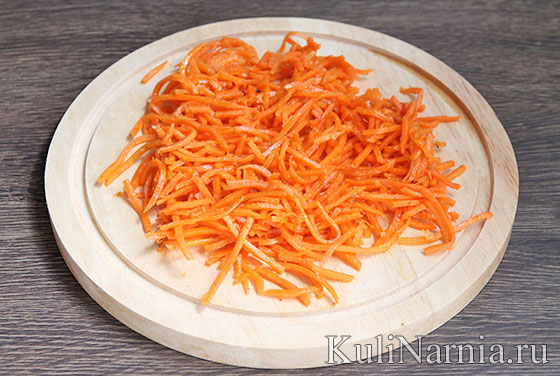 Салат с картошкой фри и корейской морковью