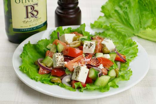 Салат греческий рецепт классический с брынзой