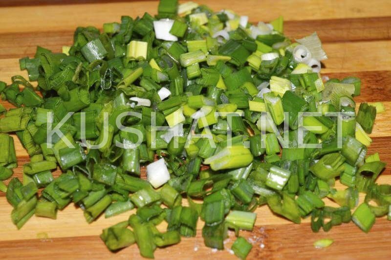 5_салат с фасолью, кукурузой и сухариками