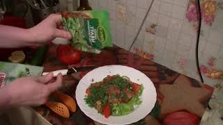 Полезный и вкусный салат из овощей с оливковым маслом