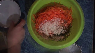 Салат с морской капустой и морковью
