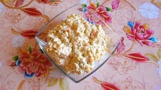 Вкусный салат с креветками и авокадо