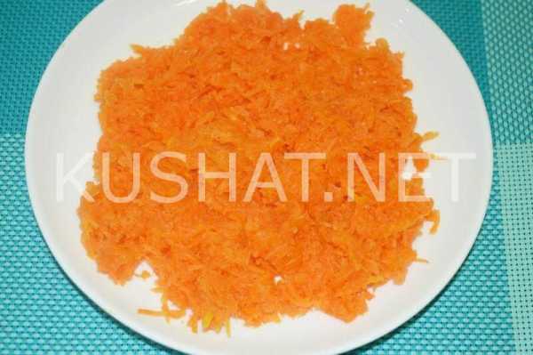 Салат мимоза с сыром и морковью и маслом
